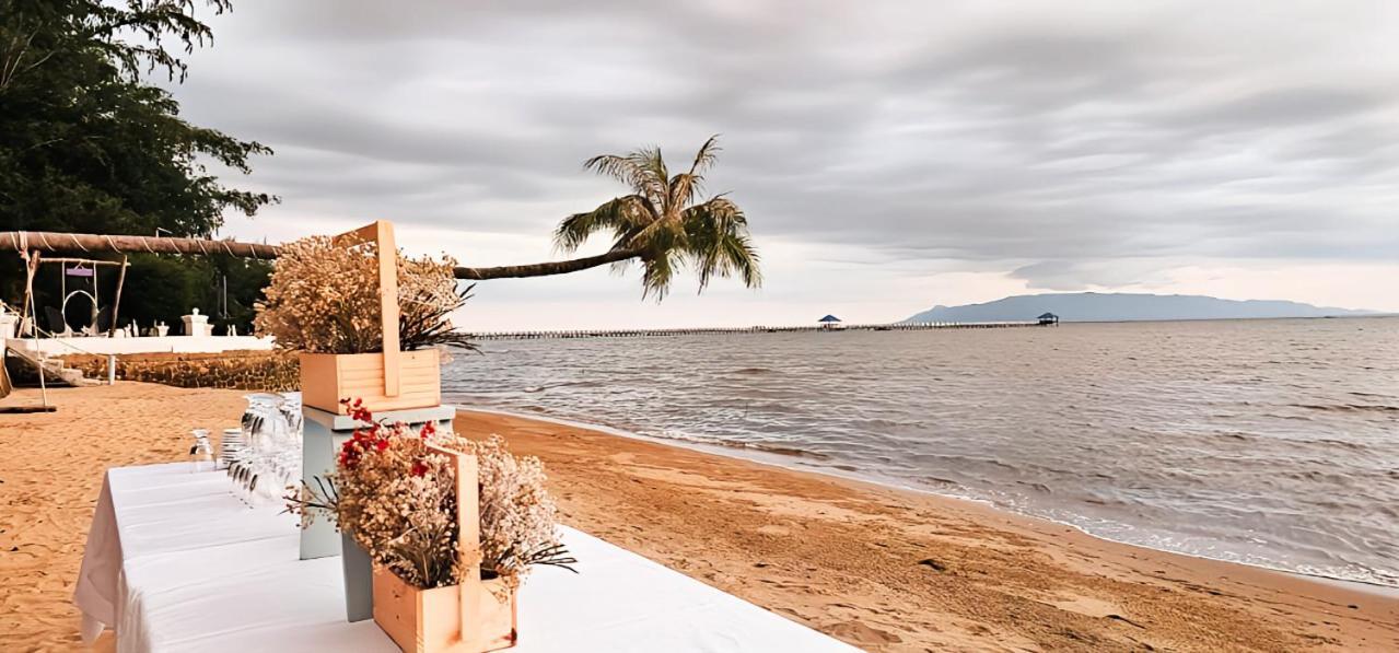 Nataya Round House Coral Bay Resort Kampot Esterno foto
