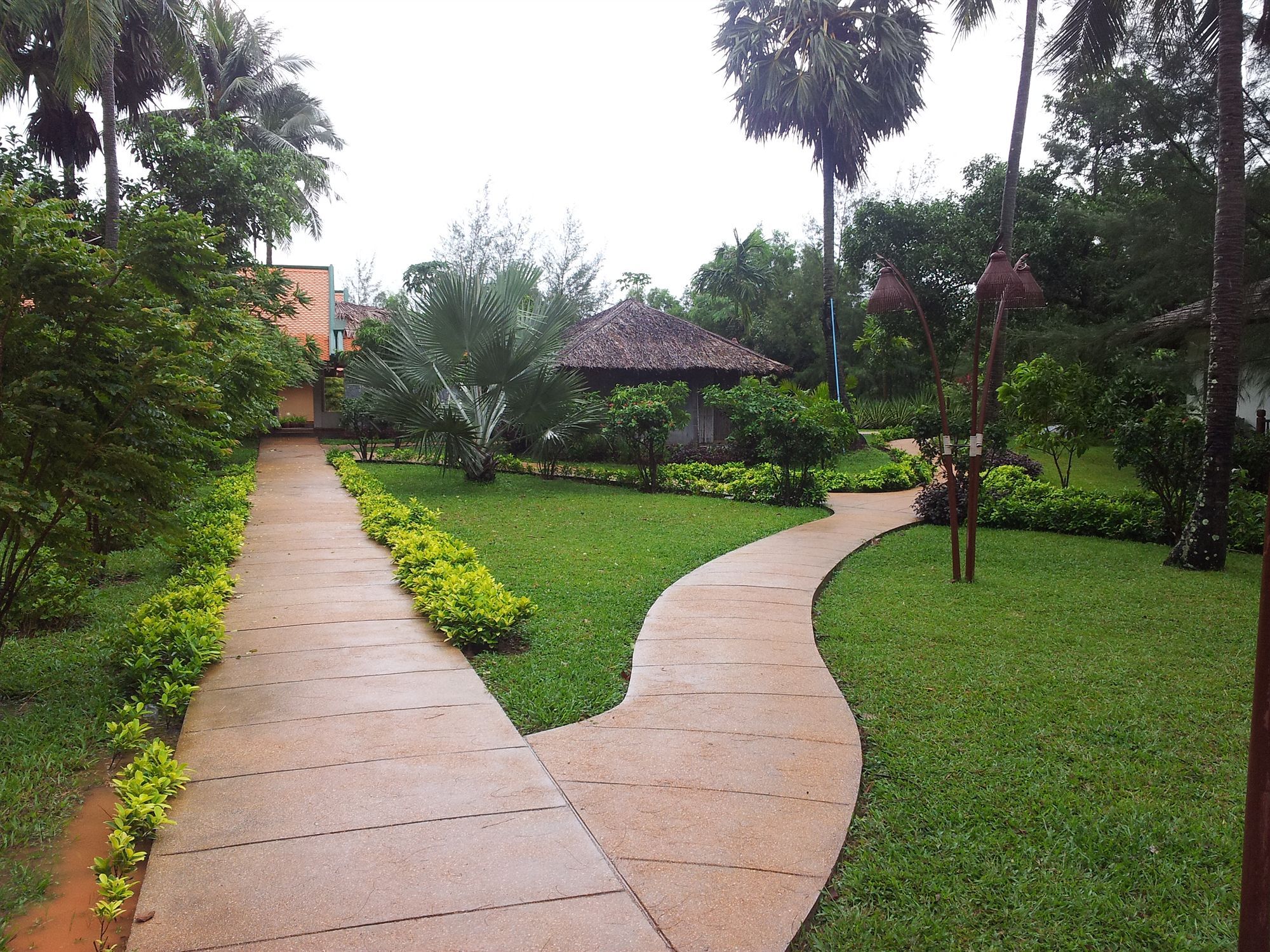 Nataya Round House Coral Bay Resort Kampot Esterno foto